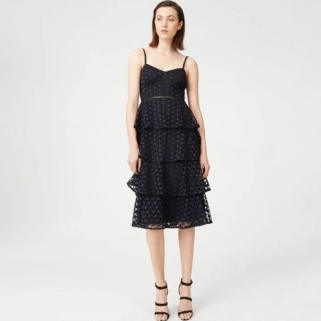Club Monaco Becaw Tiered Lace Dress In Navy/Black Size 2